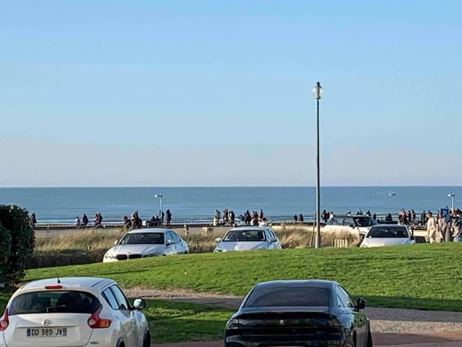 Studio En Residence Face Mer Avec Parking Le Touquet Exterior foto