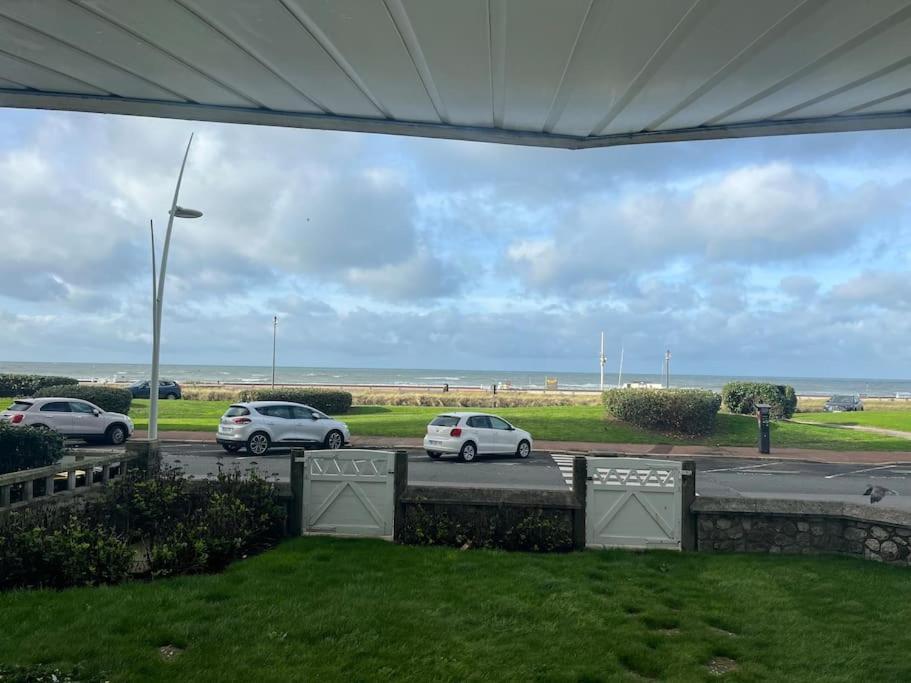 Studio En Residence Face Mer Avec Parking Le Touquet Exterior foto
